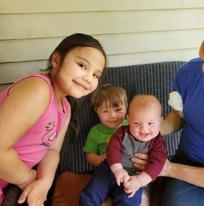 Meet your Posher, Pam